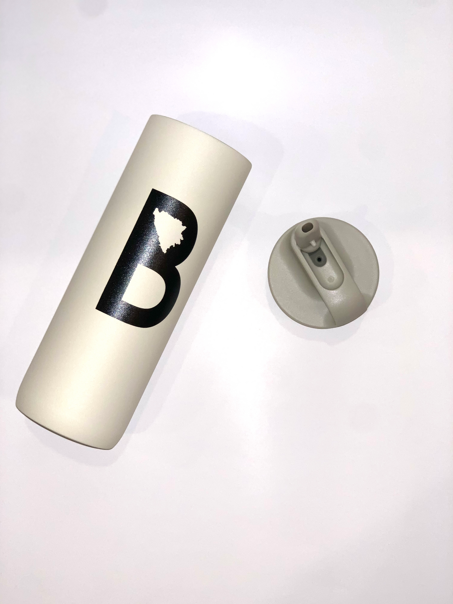 B-Letter ACTIVE TUMBLER 800ml / 27oz (white)